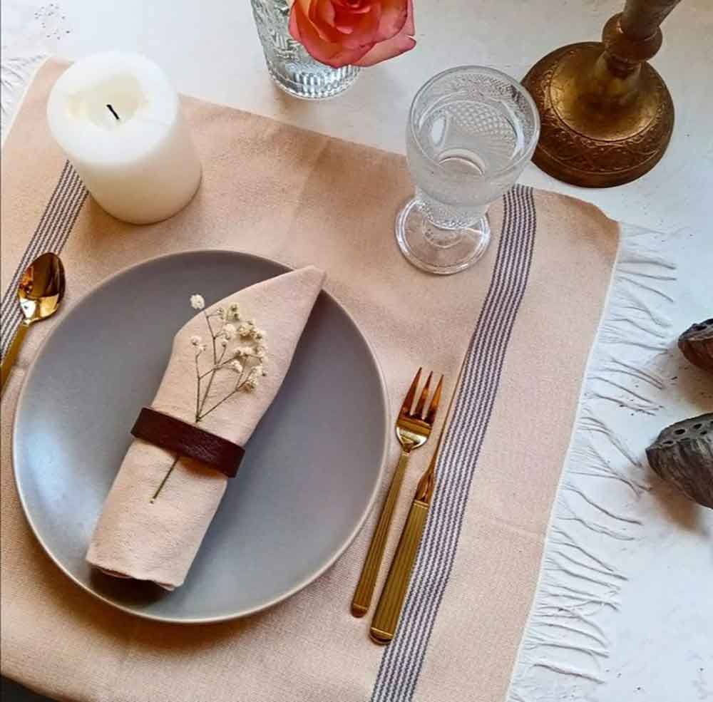 زیر بشقابی پارچه ای